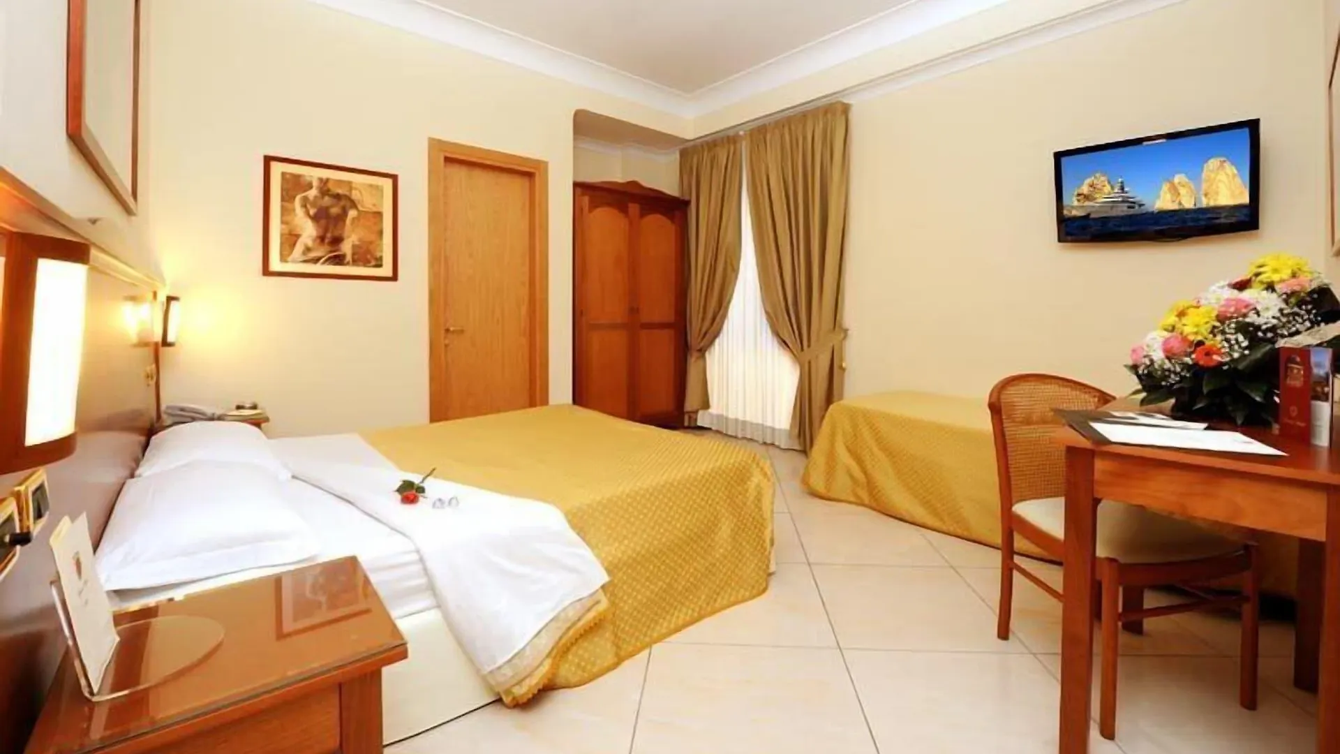 Buono Hotel Naples
